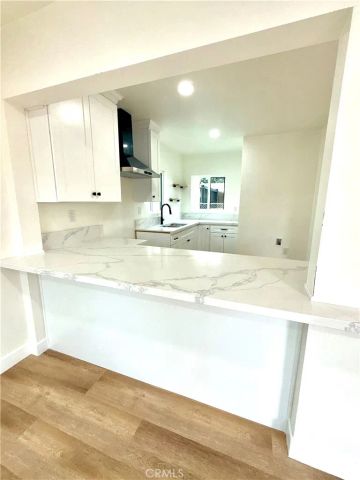 1008 Long, Inglewood, CA 90302