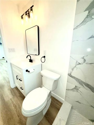 1008 Long, Inglewood, CA 90302