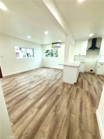 1008 Long, Inglewood, CA 90302