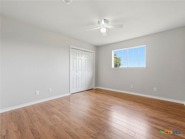 913 Ridge Drive, San Marcos, TX 78666