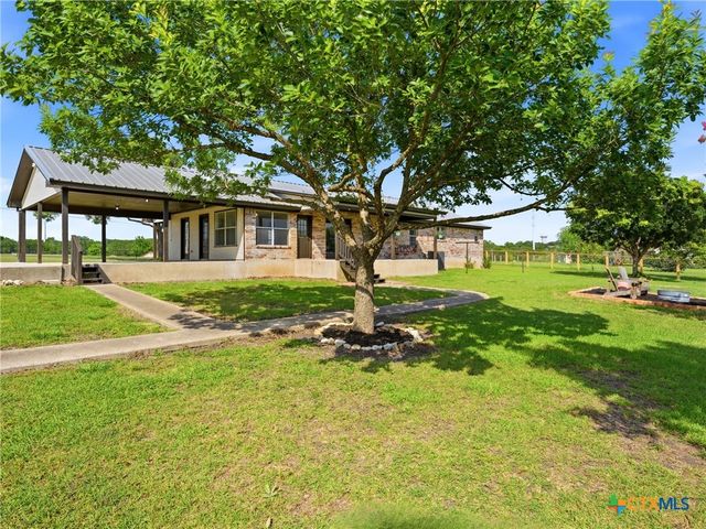 913 Ridge Drive, San Marcos, TX 78666