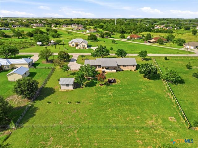 913 Ridge Drive, San Marcos, TX 78666