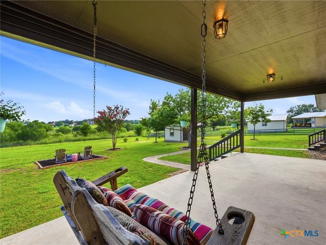 913 Ridge Drive, San Marcos, TX 78666