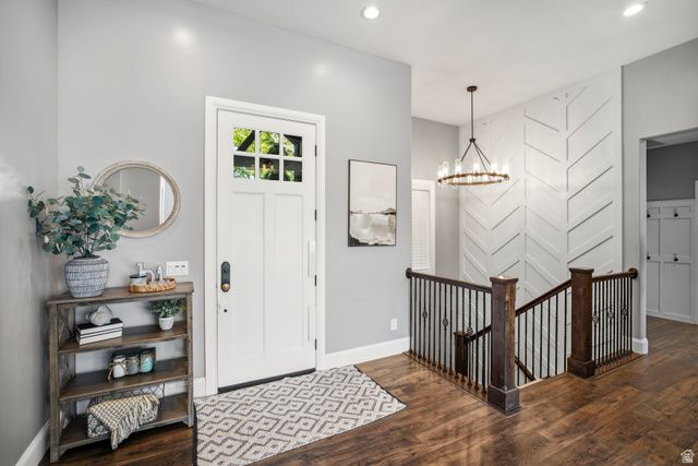698 N FARMLAND DR, Kaysville, UT 84037