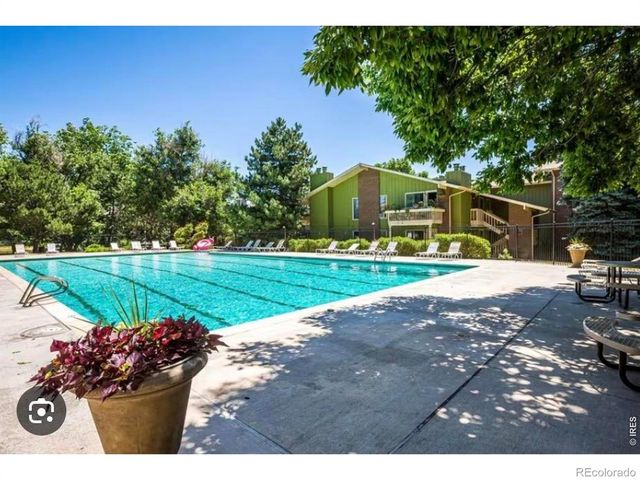 2800 Kalmia Avenue 214, Boulder, CO 80301