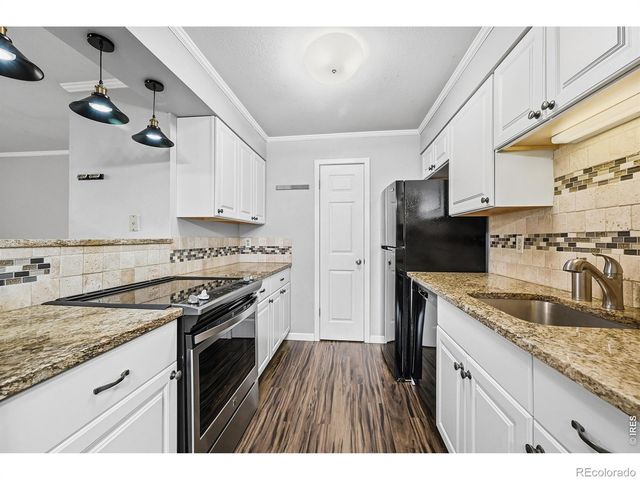 2800 Kalmia Avenue 214, Boulder, CO 80301