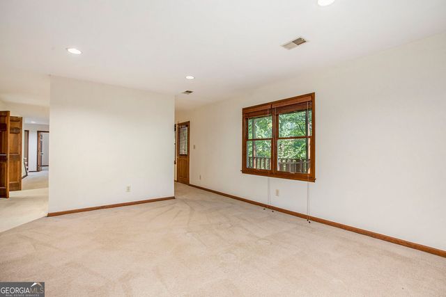 70 Foal Drive, Roswell, GA 30076