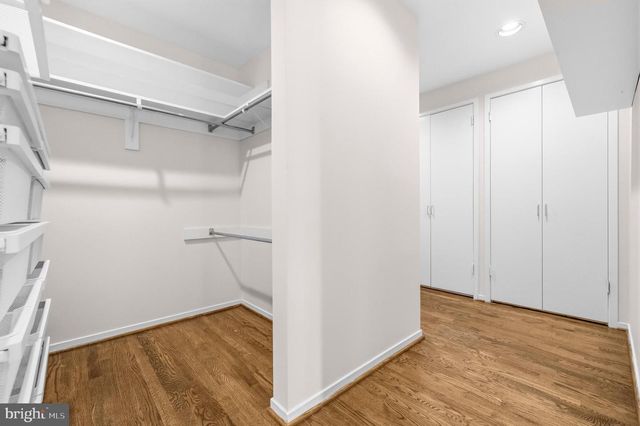 9416 HOLBROOK LN, Rockville, MD 20854