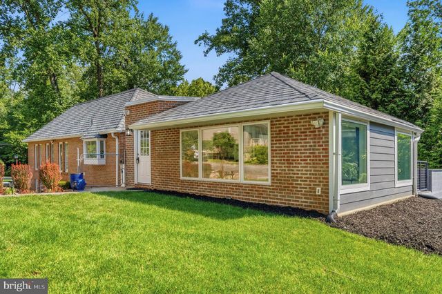 9416 HOLBROOK LN, Rockville, MD 20854