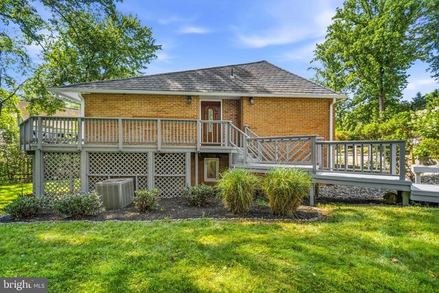 9416 HOLBROOK LN, Rockville, MD 20854