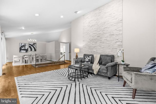 9416 HOLBROOK LN, Rockville, MD 20854