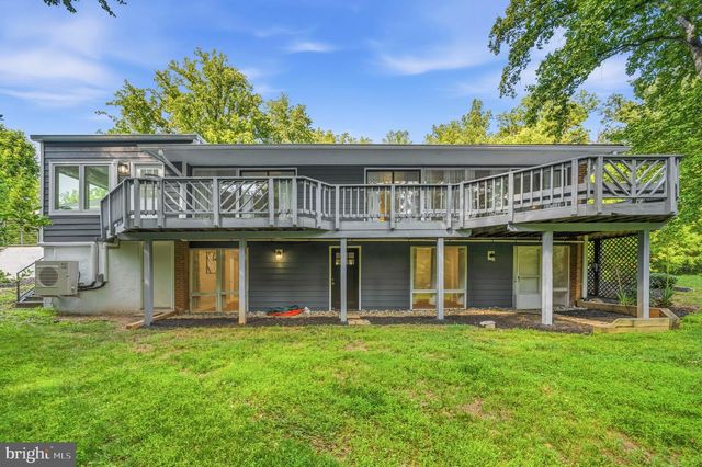 9416 HOLBROOK LN, Rockville, MD 20854