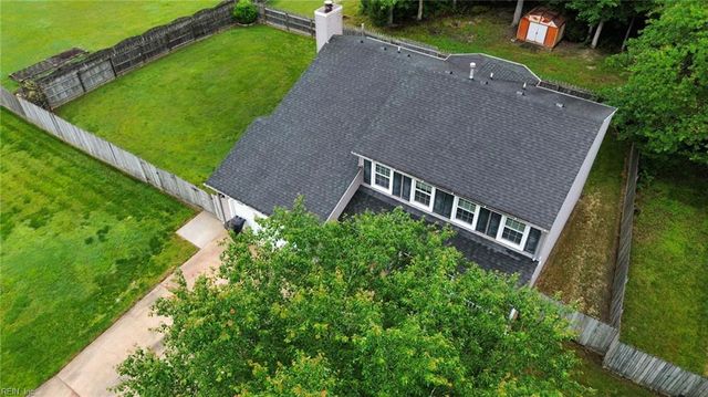 2040 Aloma DR, Virginia Beach, VA 23453