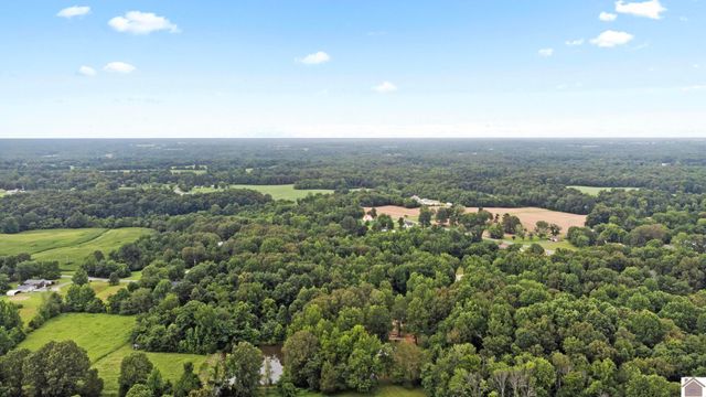 1186 Hale Springs Road, Benton, KY 42025