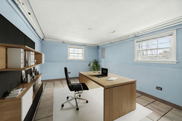 Address unavailable.