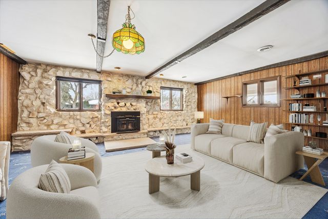 Address unavailable.