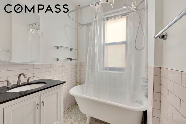 875 W 181st St Apt 5I, New York City, NY 10033