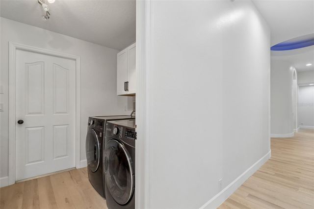 3602 ARLINGTON OAKS COURT, Tampa, FL 33618