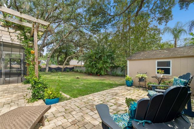 3602 ARLINGTON OAKS COURT, Tampa, FL 33618