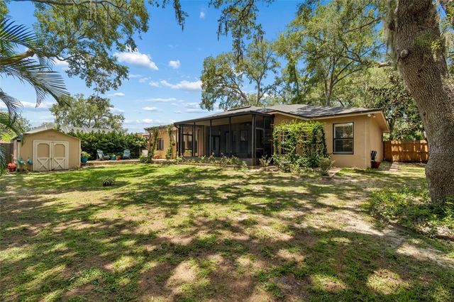 3602 ARLINGTON OAKS COURT, Tampa, FL 33618