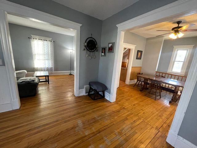 3422 S 31st Avenue, Minneapolis, MN 55406