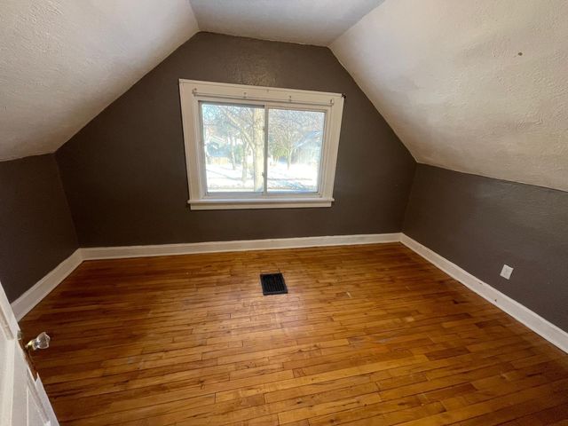 3422 S 31st Avenue, Minneapolis, MN 55406