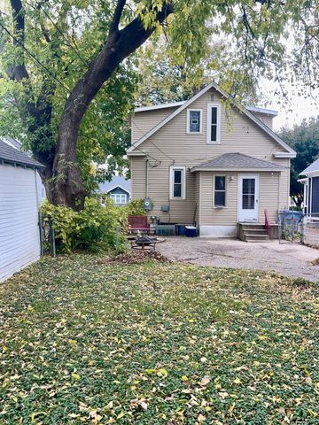 3422 S 31st Avenue, Minneapolis, MN 55406