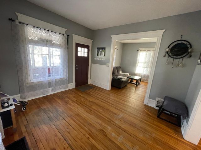 3422 S 31st Avenue, Minneapolis, MN 55406