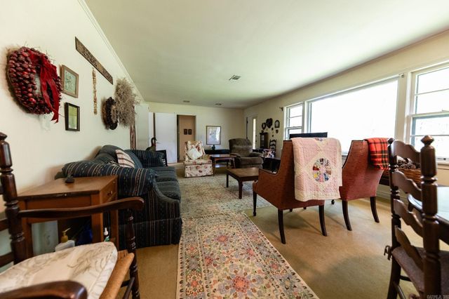 1701 W 4th, Fordyce, AR 71742