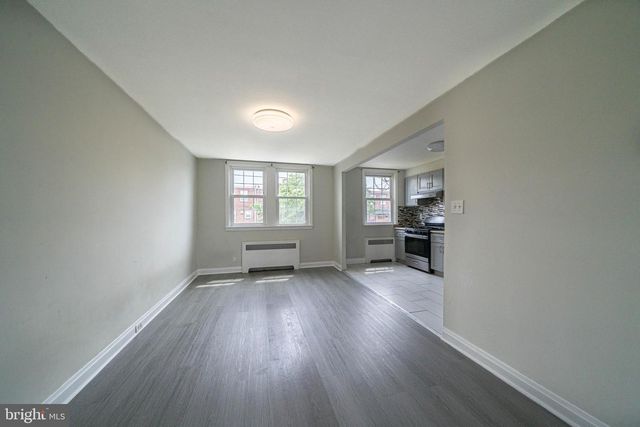 2910 KNORR ST, Philadelphia, PA 19149