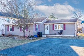 15 Seminole Ave, Parsippany-troy Hills Twp., NJ 07034