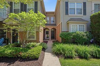320 N Wixom Road 30, Wixom, MI 48393