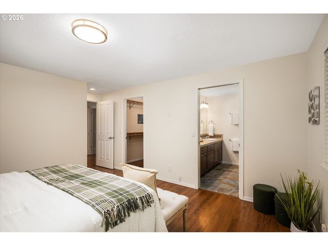 2160 Nw 153RD Pl, Beaverton, OR 97006