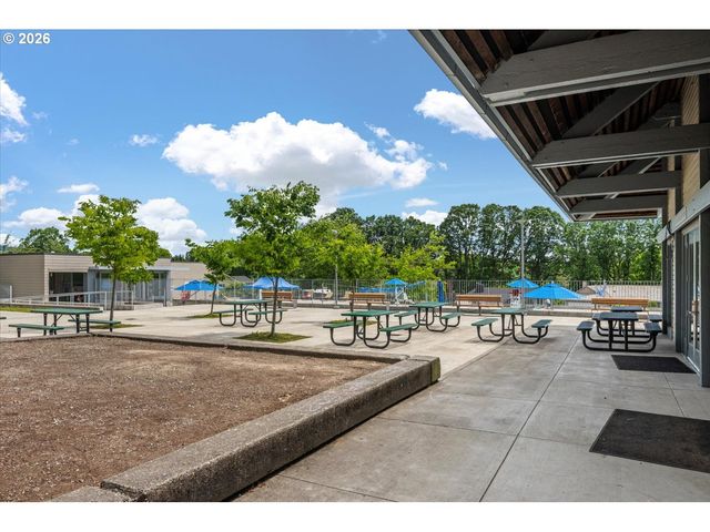 2160 Nw 153RD Pl, Beaverton, OR 97006