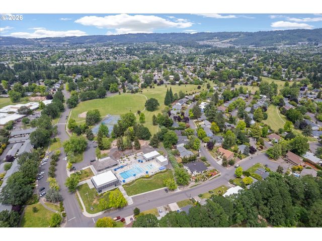 2160 Nw 153RD Pl, Beaverton, OR 97006