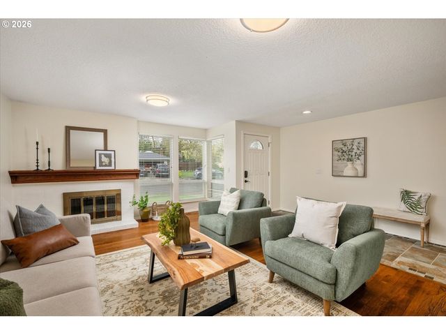 2160 Nw 153RD Pl, Beaverton, OR 97006