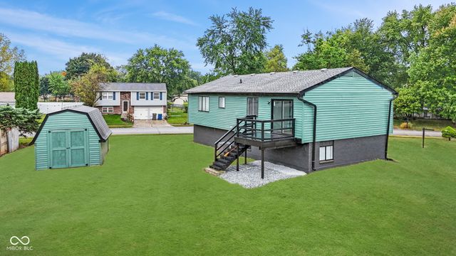 3910 Mistletoe Drive, Indianapolis, IN 46237