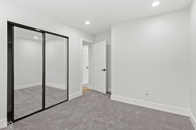 3910 Mistletoe Drive, Indianapolis, IN 46237