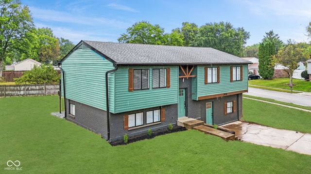3910 Mistletoe Drive, Indianapolis, IN 46237