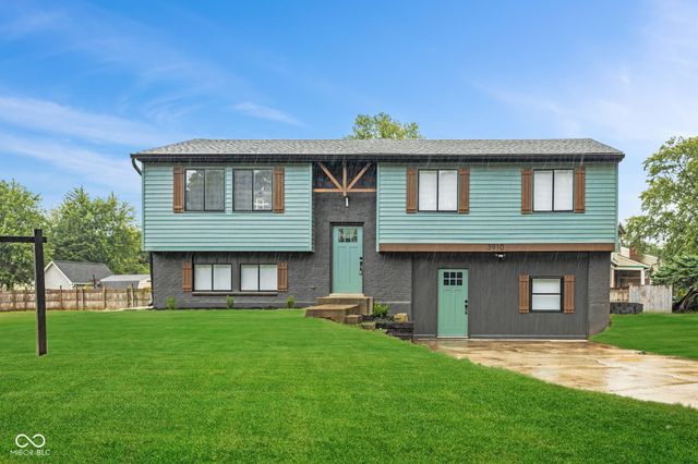 3910 Mistletoe Drive, Indianapolis, IN 46237