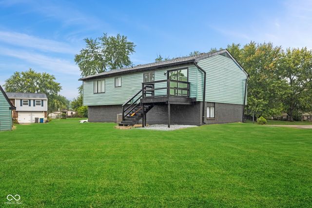3910 Mistletoe Drive, Indianapolis, IN 46237