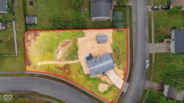 3910 Mistletoe Drive, Indianapolis, IN 46237