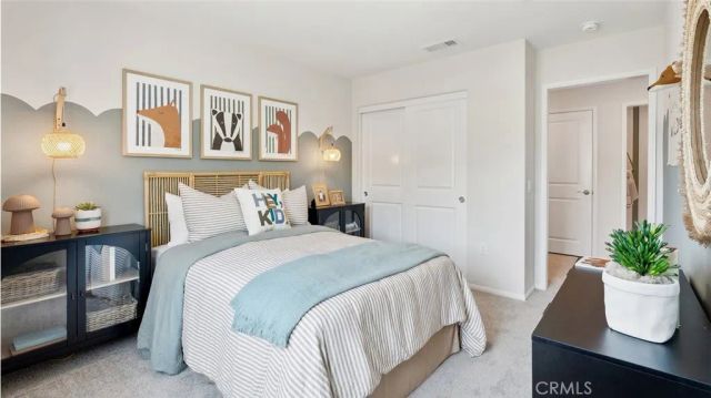 26199 Gentry Avenue, Corona, CA 92883