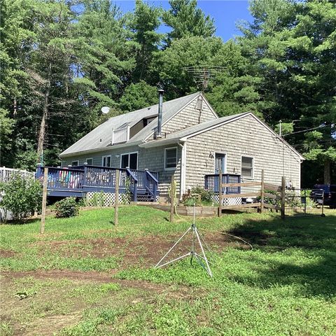 6786 Flat River Road, Coventry, RI 02827