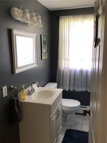 6786 Flat River Road, Coventry, RI 02827