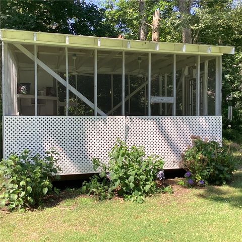 6786 Flat River Road, Coventry, RI 02827