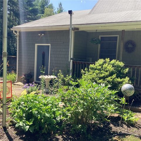 6786 Flat River Road, Coventry, RI 02827