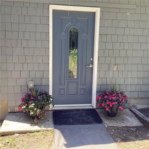 6786 Flat River Road, Coventry, RI 02827