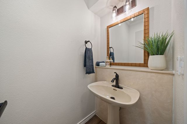 3616 Fore Circle, Farmers Branch, TX 75234