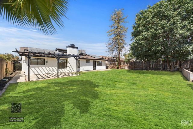 6921 Natchitoches Way, Bakersfield, CA 93309
